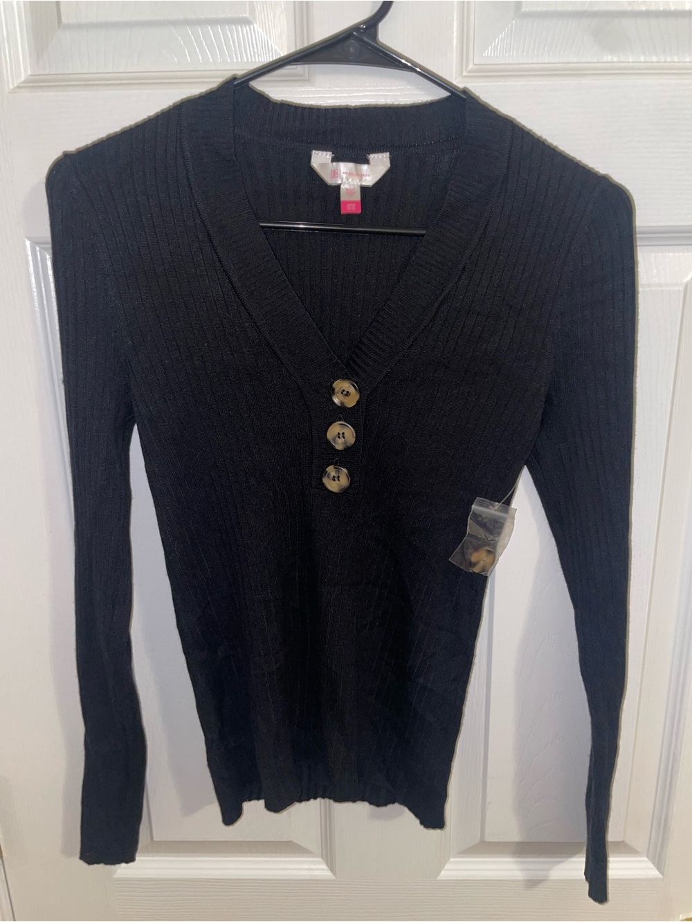 No Boundaries Black Ribbed V-Neck Sweater with Button Detail NWOT